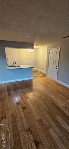 $138,000 | 1460 Summergate Parkway, Unit J, St. Charles, MO 63303