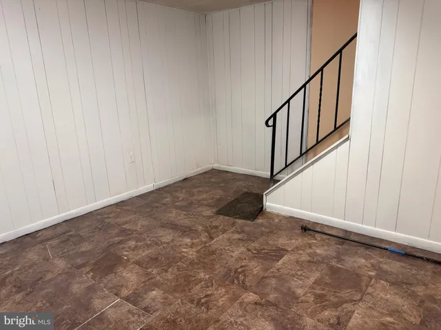 a view of a storage & utility room