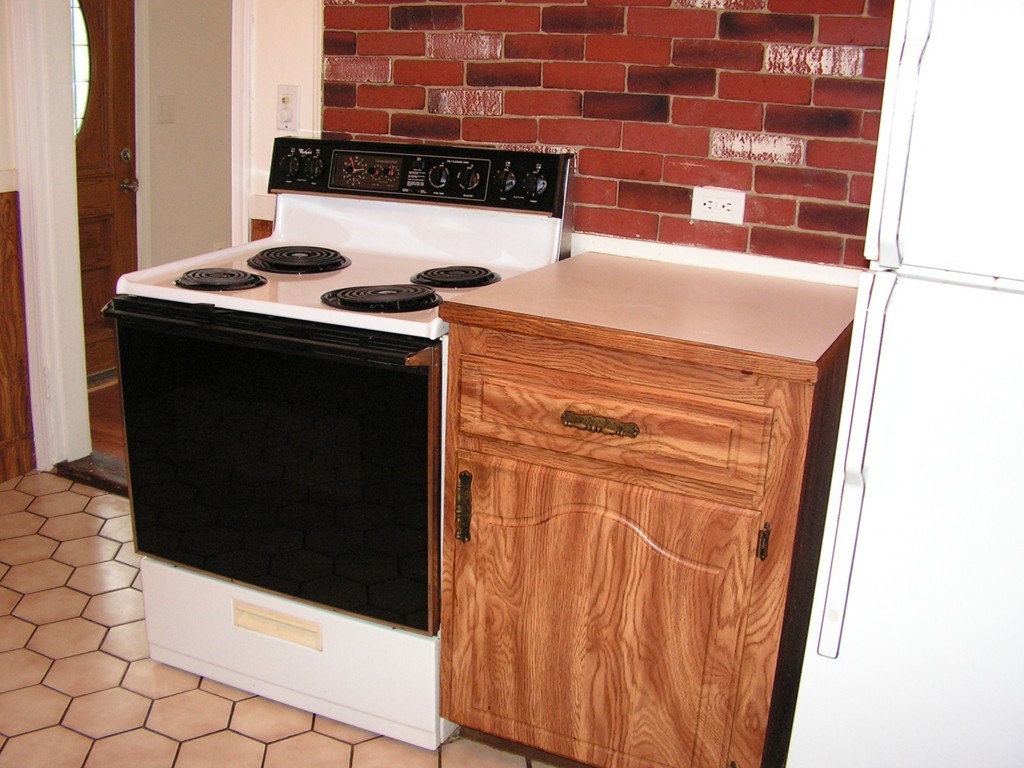 11 Pond View Road Canton, MA 02021 - Photo 3 of 20 Gallery Image 3