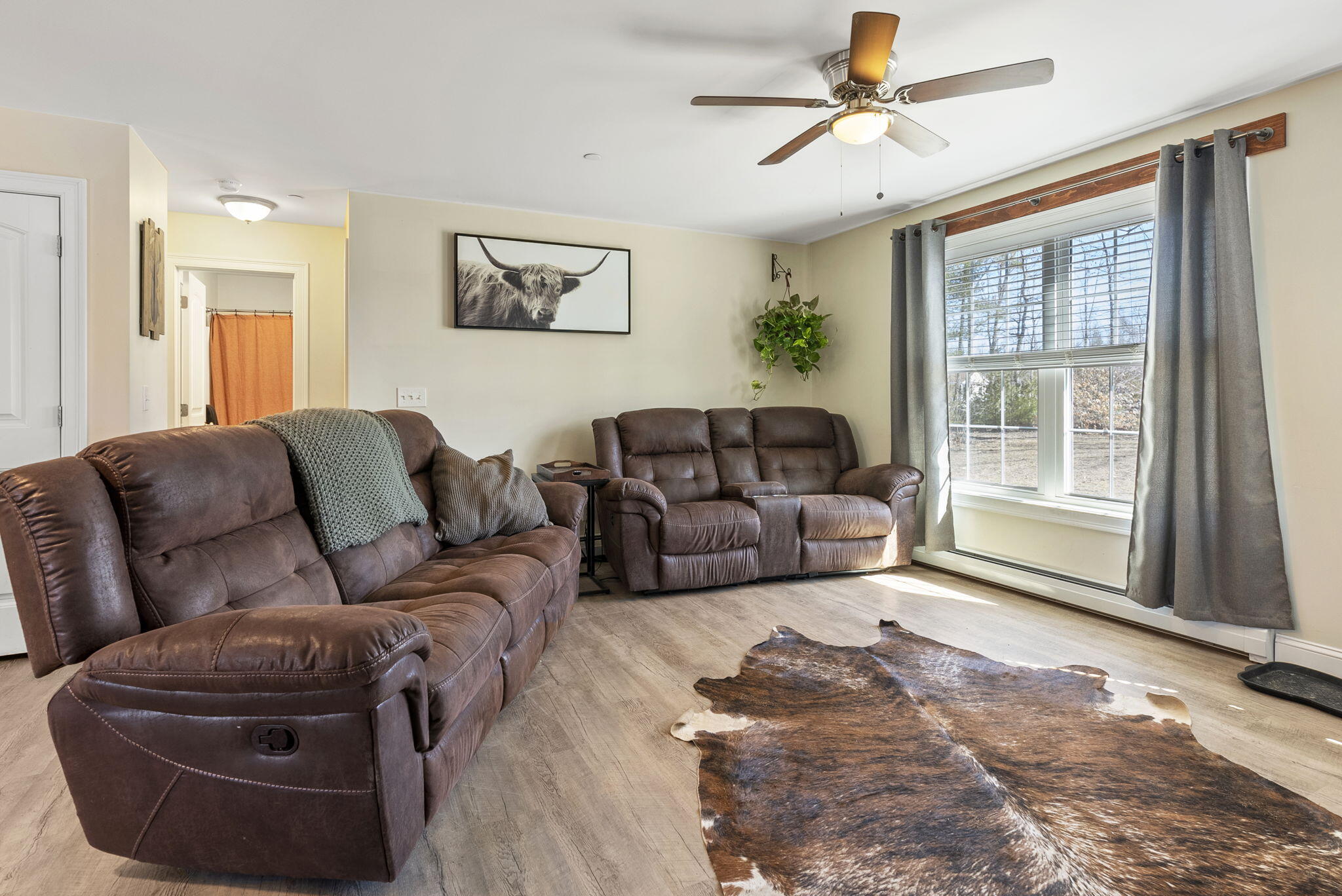 408 Deering Ridge Road East Waterboro, ME 04030 - Photo 10 of 50 Living Room