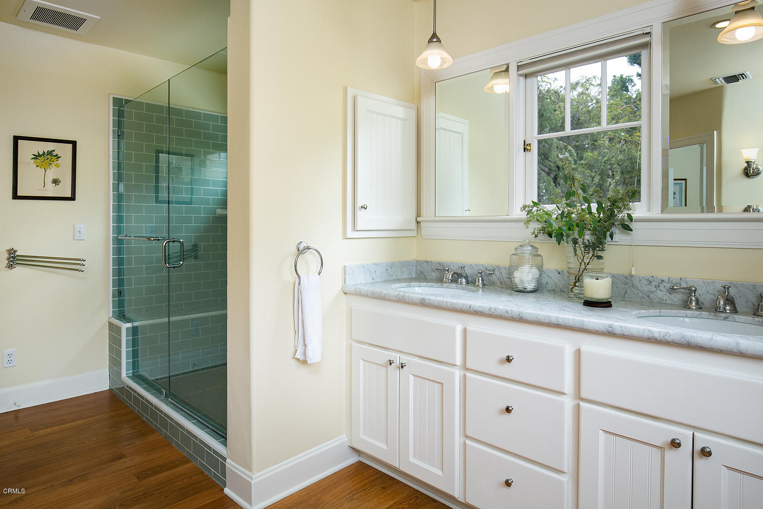1041 Prospect Boulevard Pasadena, CA 91103 - Photo 31 of 47 a bathroom with a granite countertop shower sink and mirror