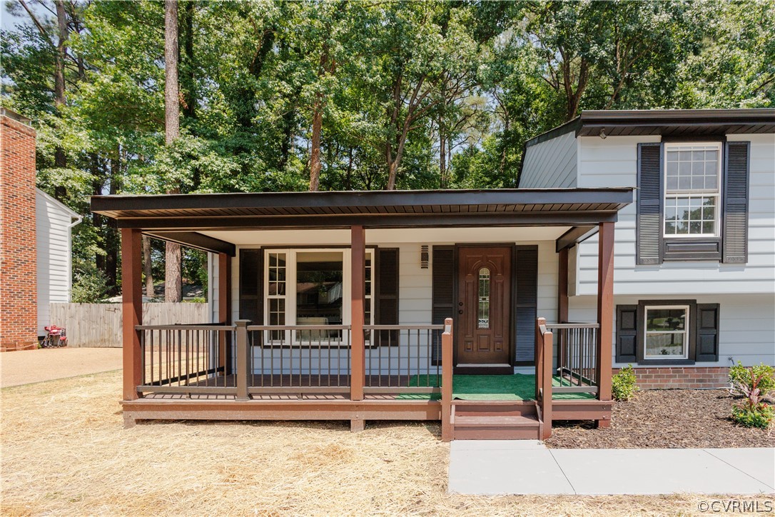 4719 Mill Park Circle Glen Allen, VA 23060 - Photo 5 of 49 front view of a house with a porch
