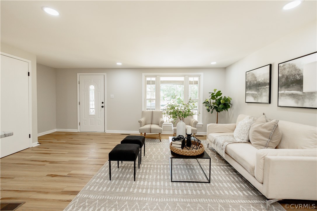 4719 Mill Park Circle Glen Allen, VA 23060 - Photo 8 of 49