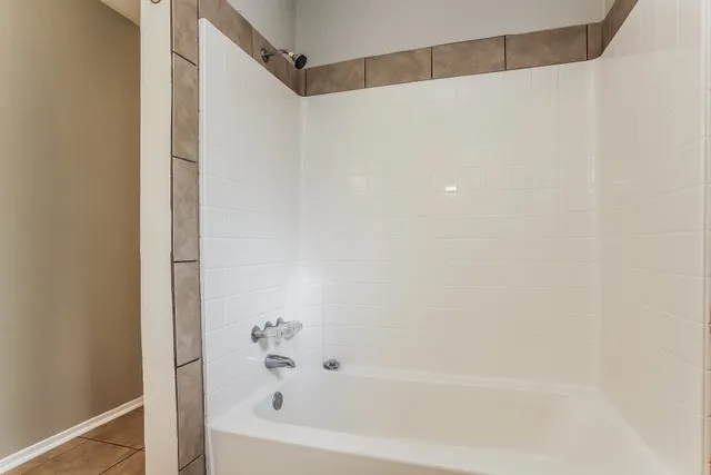 $1,480 | 9 West Bigelow Oak Court, Spring, TX 77381