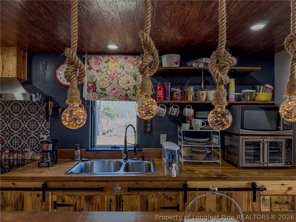 616 Deep Branch Road Lumberton, NC 28360 - Photo 8 of 23 Gallery Image 8