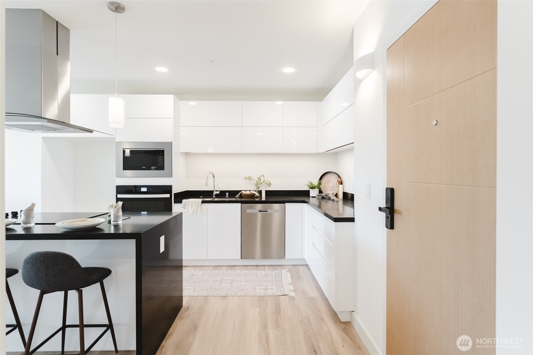 1025 Granary Avenue, Unit 308 Bellingham, WA 98225 - Photo 2 of 36