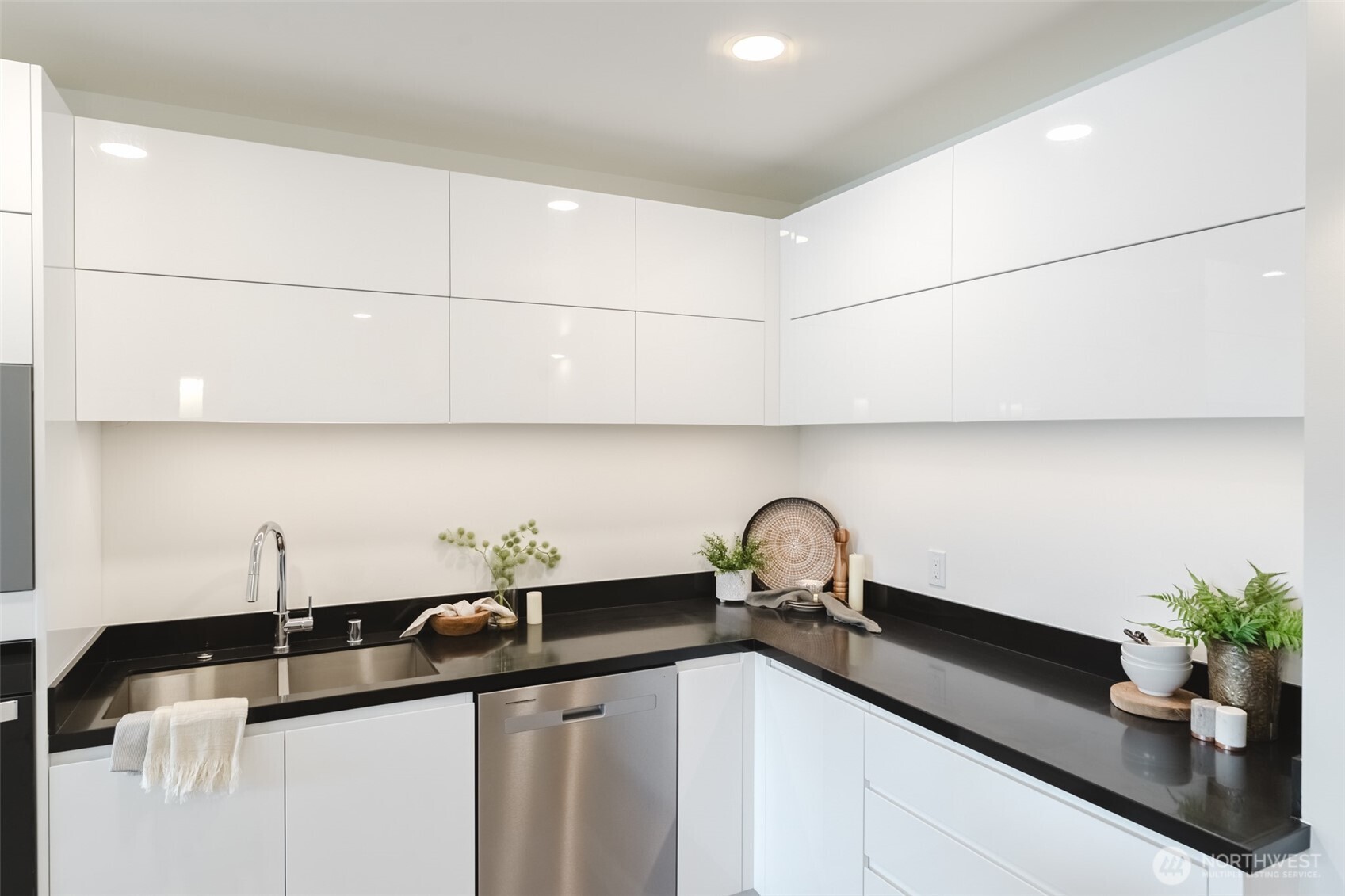 1025 Granary Avenue, Unit 308 Bellingham, WA 98225 - Photo 5 of 36