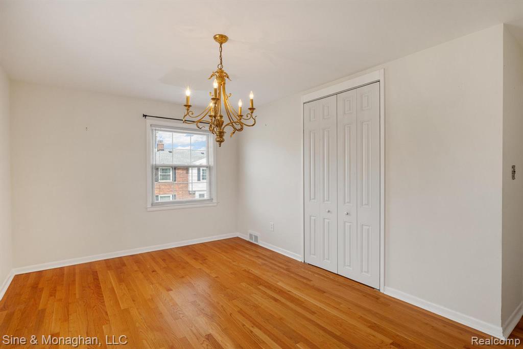 612 Cadieux Road Grosse Pointe, MI 48230 - Photo 17 of 35