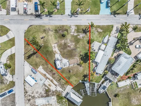 $285,000 | 2375 York Road, St. James City, FL 33956