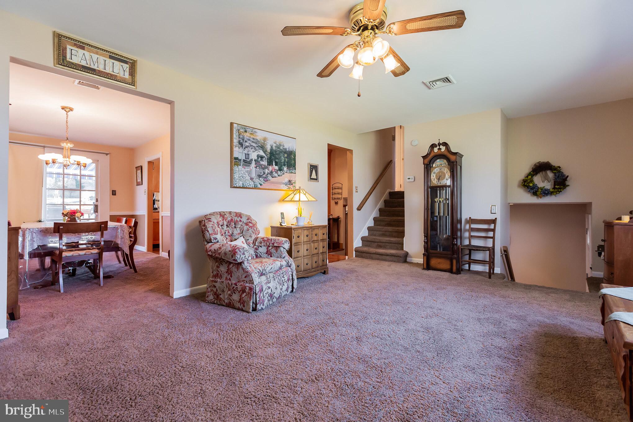 714 Spring Hill Road Feasterville-Trevose, PA 19053 - Photo 5 of 30 Living Room