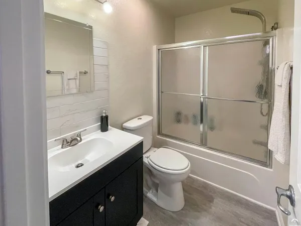 $314,900 | 1532 B Legend Trail Drive, Lawrence, KS 66047