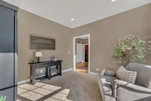 $525,000 | 469 Kelly Avenue, Yorkville, IL 60560