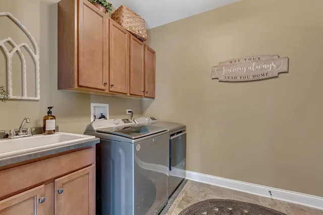 $525,000 | 469 Kelly Avenue, Yorkville, IL 60560