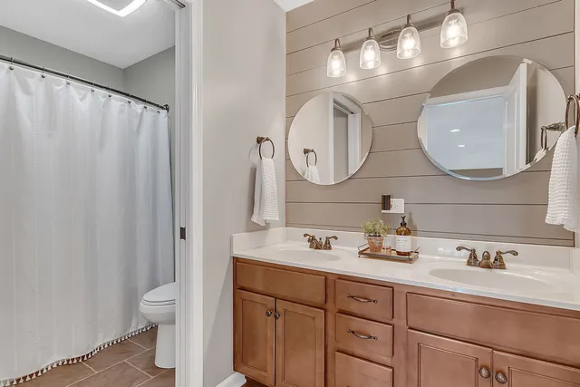 $525,000 | 469 Kelly Avenue, Yorkville, IL 60560