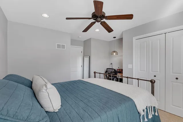 $525,000 | 469 Kelly Avenue, Yorkville, IL 60560