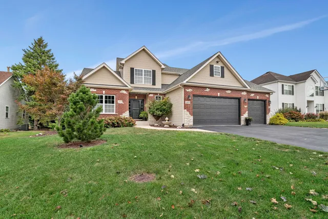 $525,000 | 469 Kelly Avenue, Yorkville, IL 60560