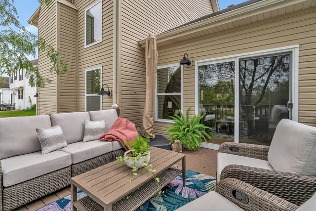 $525,000 | 469 Kelly Avenue, Yorkville, IL 60560