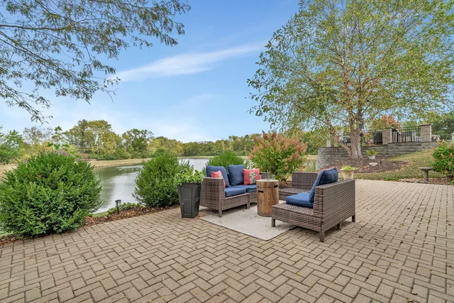 $525,000 | 469 Kelly Avenue, Yorkville, IL 60560