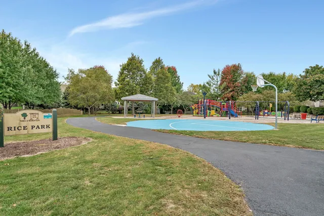 $525,000 | 469 Kelly Avenue, Yorkville, IL 60560