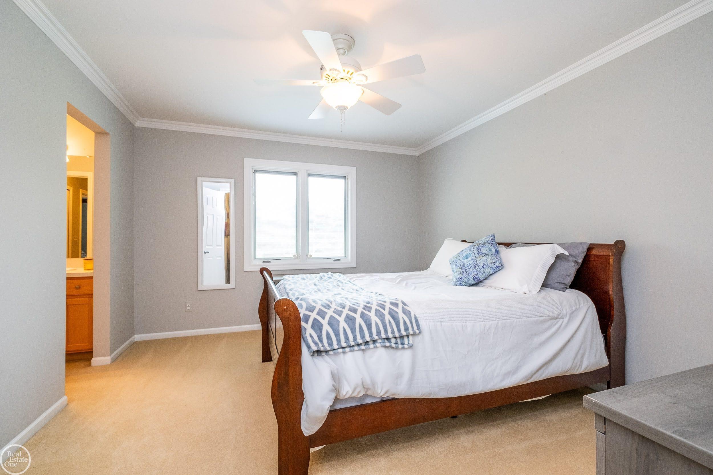 1135 Brunswick Rochester, MI 48309 - Photo 35 of 45 50142208-b6d78dfb-7b54-4ecd-9e1f-cf5ddf376f40.JPG