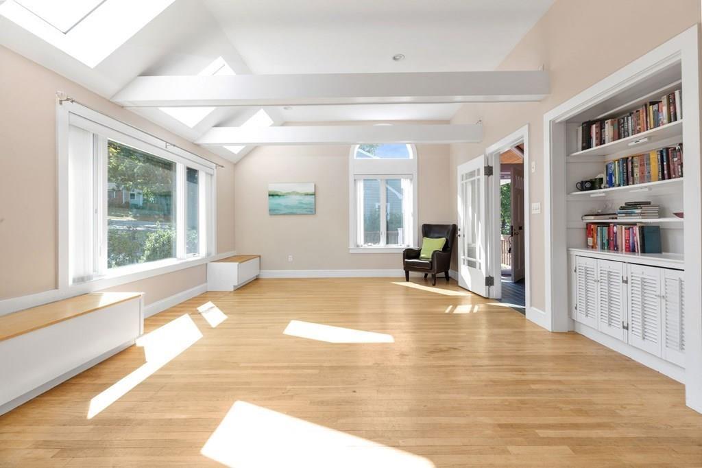 33 Governor Andrew Road Hingham, MA 02043 - Photo 2 of 23 Gallery Image 2