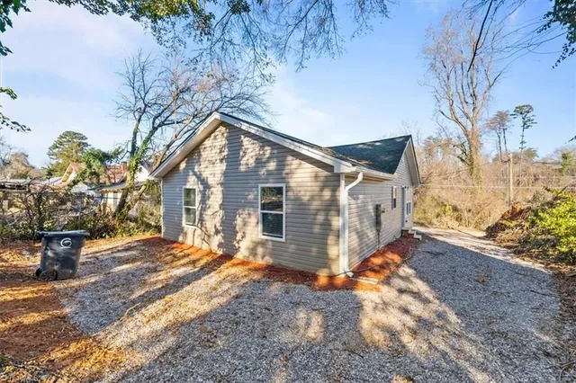 $180,000 | 700 McCreary Street, Winston-Salem, NC 27105