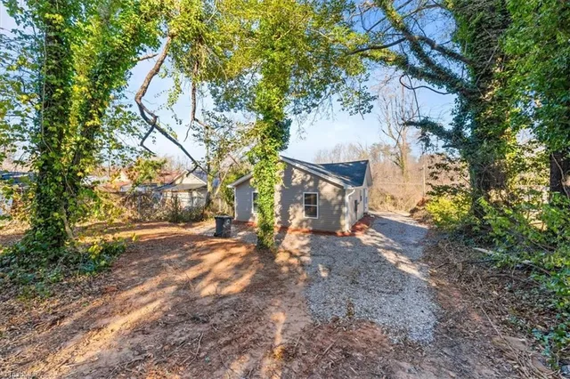 $180,000 | 700 McCreary Street, Winston-Salem, NC 27105