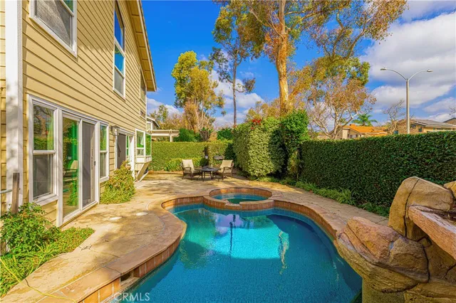 $2,398,000 | 13 Recodo, Irvine, CA 92620