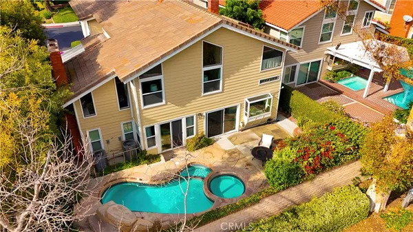 $2,250,000 | 13 Recodo, Irvine, CA 92620