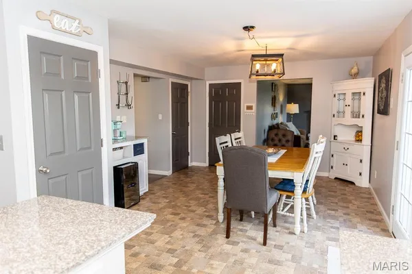 $335,000 | 1525 Prehistoric Hill Drive, Imperial, MO 63052