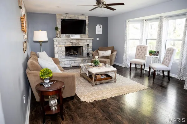 $335,000 | 1525 Prehistoric Hill Drive, Imperial, MO 63052
