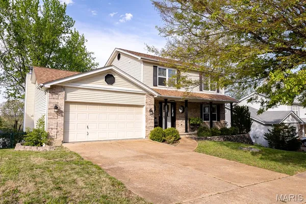 $335,000 | 1525 Prehistoric Hill Drive, Imperial, MO 63052