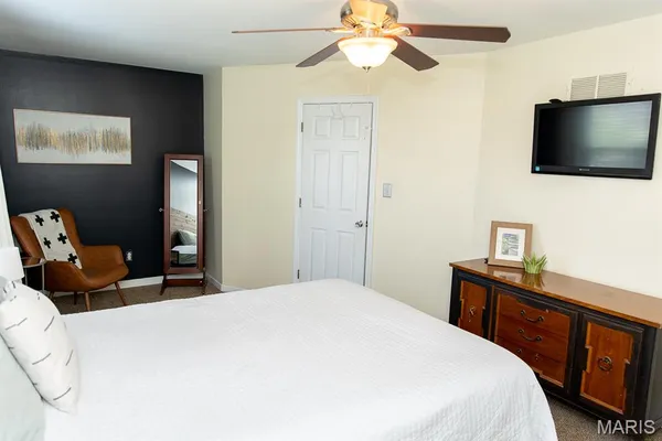 $335,000 | 1525 Prehistoric Hill Drive, Imperial, MO 63052