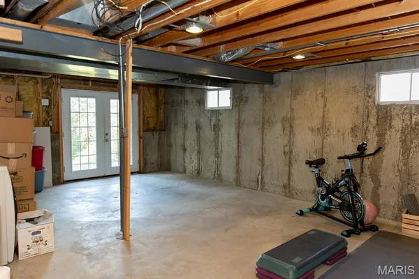 $335,000 | 1525 Prehistoric Hill Drive, Imperial, MO 63052