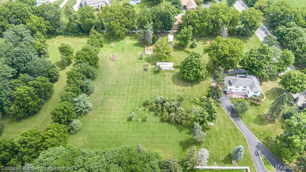 6377 Perry Road Grand Blanc, MI 48439 - Photo 54 of 62