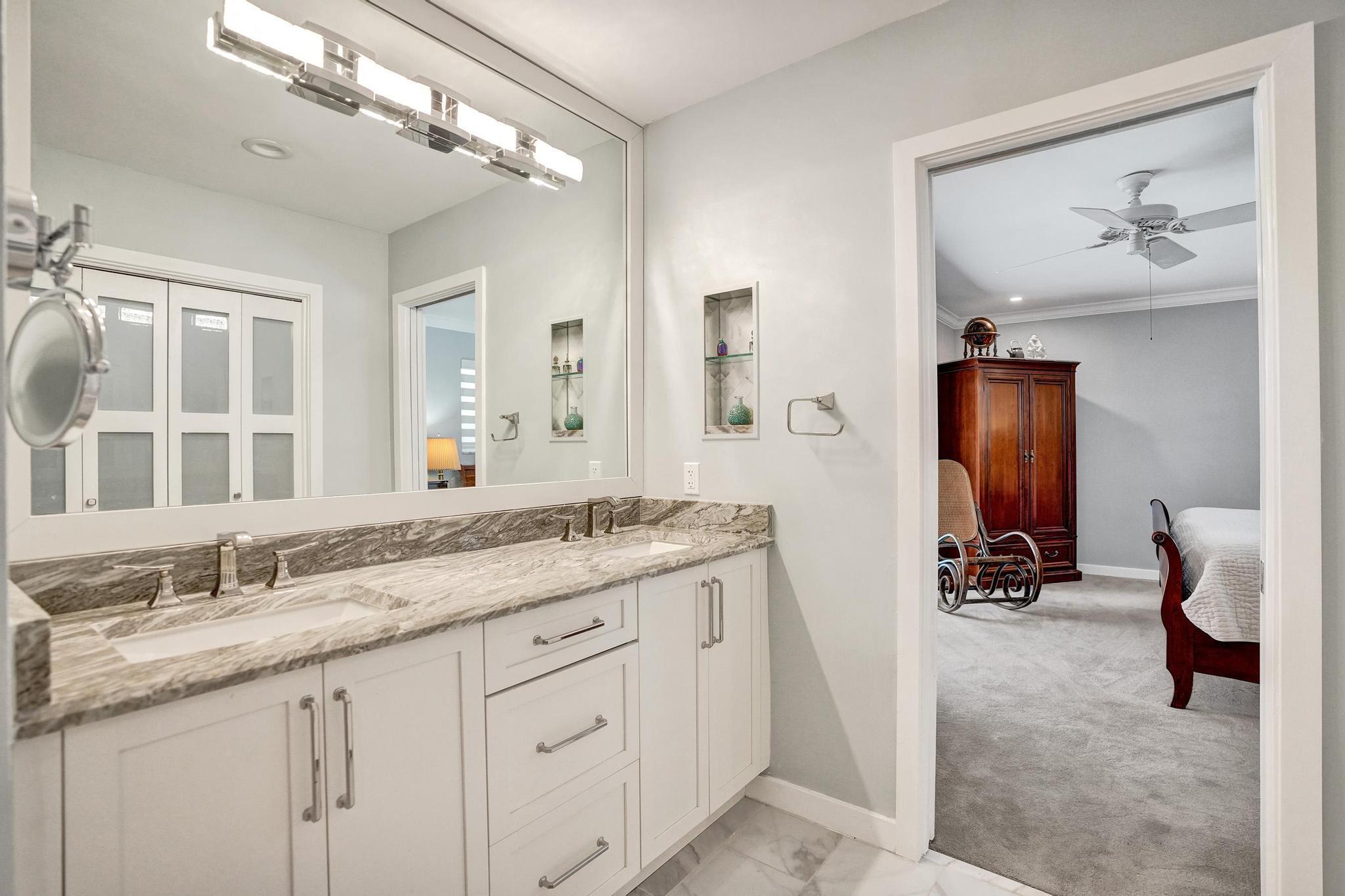 291 Southwest 75th Terrace Plantation, FL 33317 - Photo 13 of 24 DSC08065