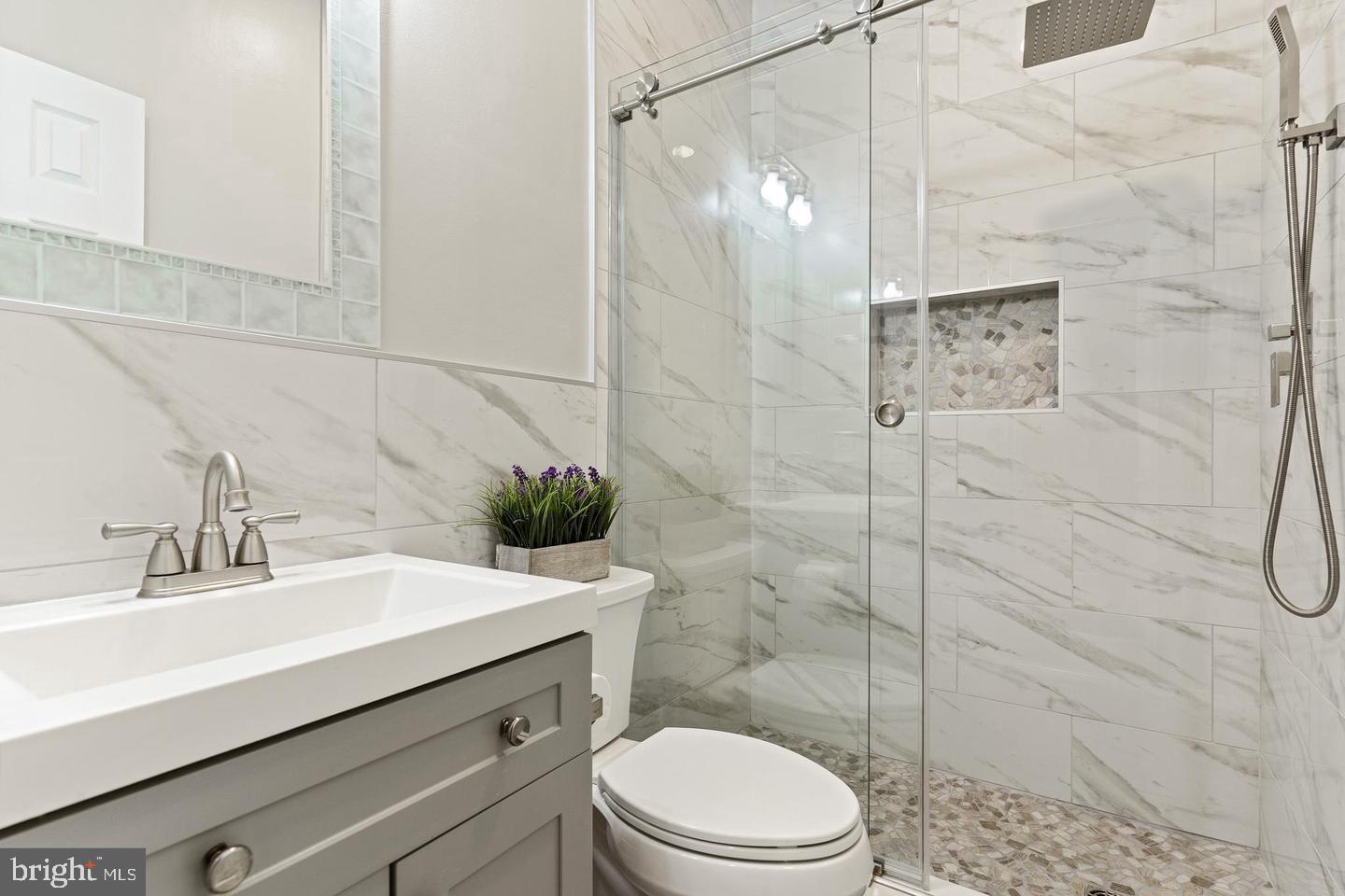 38 Rhode Island Avenue Northeast Washington, DC 20002 - Photo 23 of 42