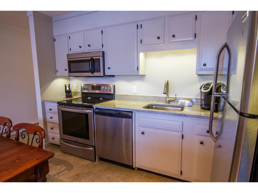 695 East Mountain Road, Unit F7 Killington, VT 05751 - Photo 10 of 26 Gallery Image 10