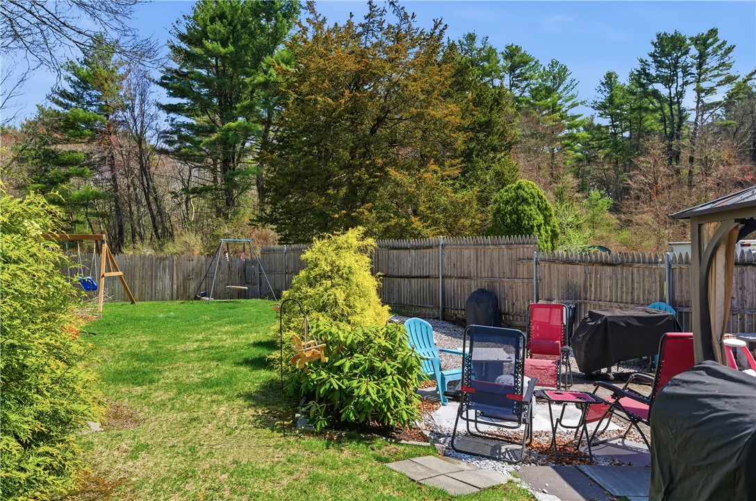 48 Overlea Road North Smithfield, RI 02896 - Photo 32 of 38