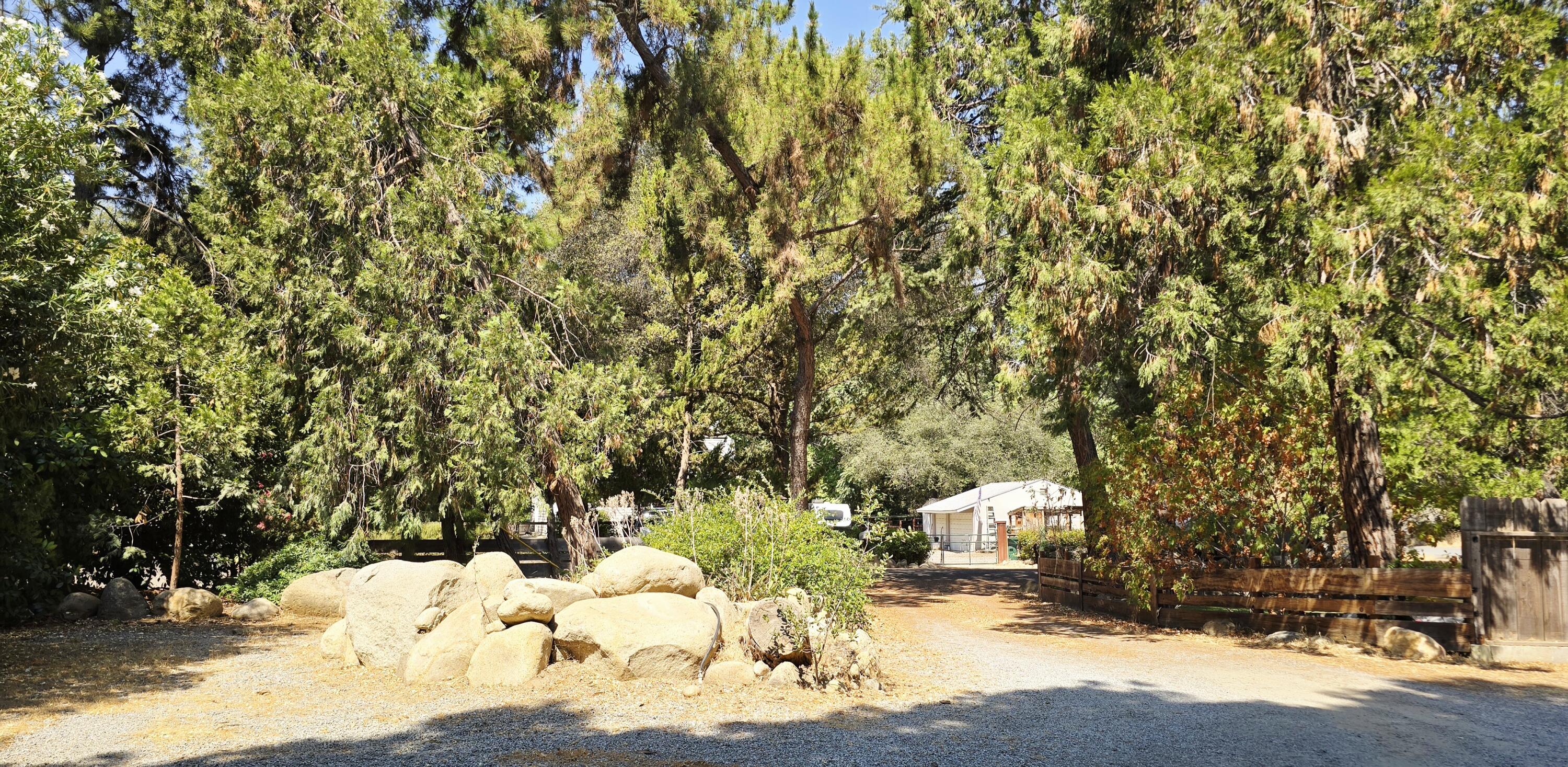 42690 Heidi Drive Three Rivers, CA 93271 - Photo 3 of 59 20250715_104401