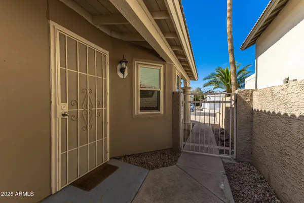 $460,000 | 18625 North 15th Place, Phoenix, AZ 85024