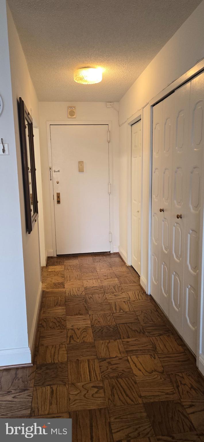 5225 Pooks Hill Road, Unit 703N Bethesda, MD 20814 - Photo 8 of 57