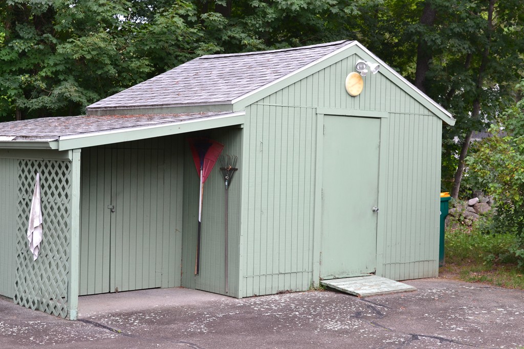 1 Tyson Road Easton, MA 02375 - Photo 5 of 23 Gallery Image 5