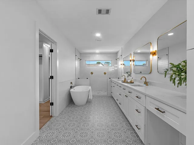 $725,000 | 3209 Binz Street, Houston, TX 77004