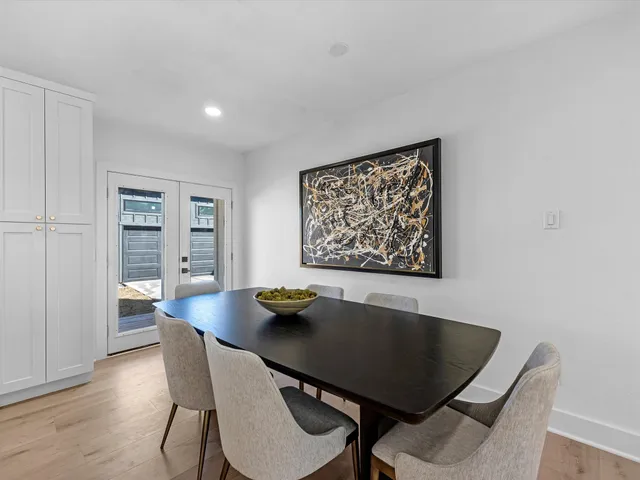 $725,000 | 3209 Binz Street, Houston, TX 77004