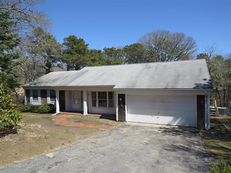 106 Chippingstone Road Chatham, MA 02633 - Photo 1 of 12 Primary Photo