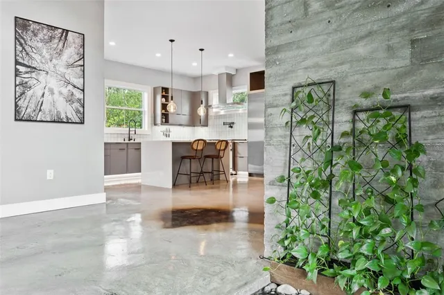 $1,995,000 | 4806 West Euclid Avenue, Tampa, FL 33629