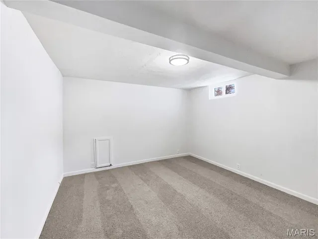 $264,000 | 6 South Boxwood Lane, O'Fallon, MO 63366