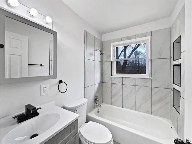 $264,000 | 6 South Boxwood Lane, O'Fallon, MO 63366