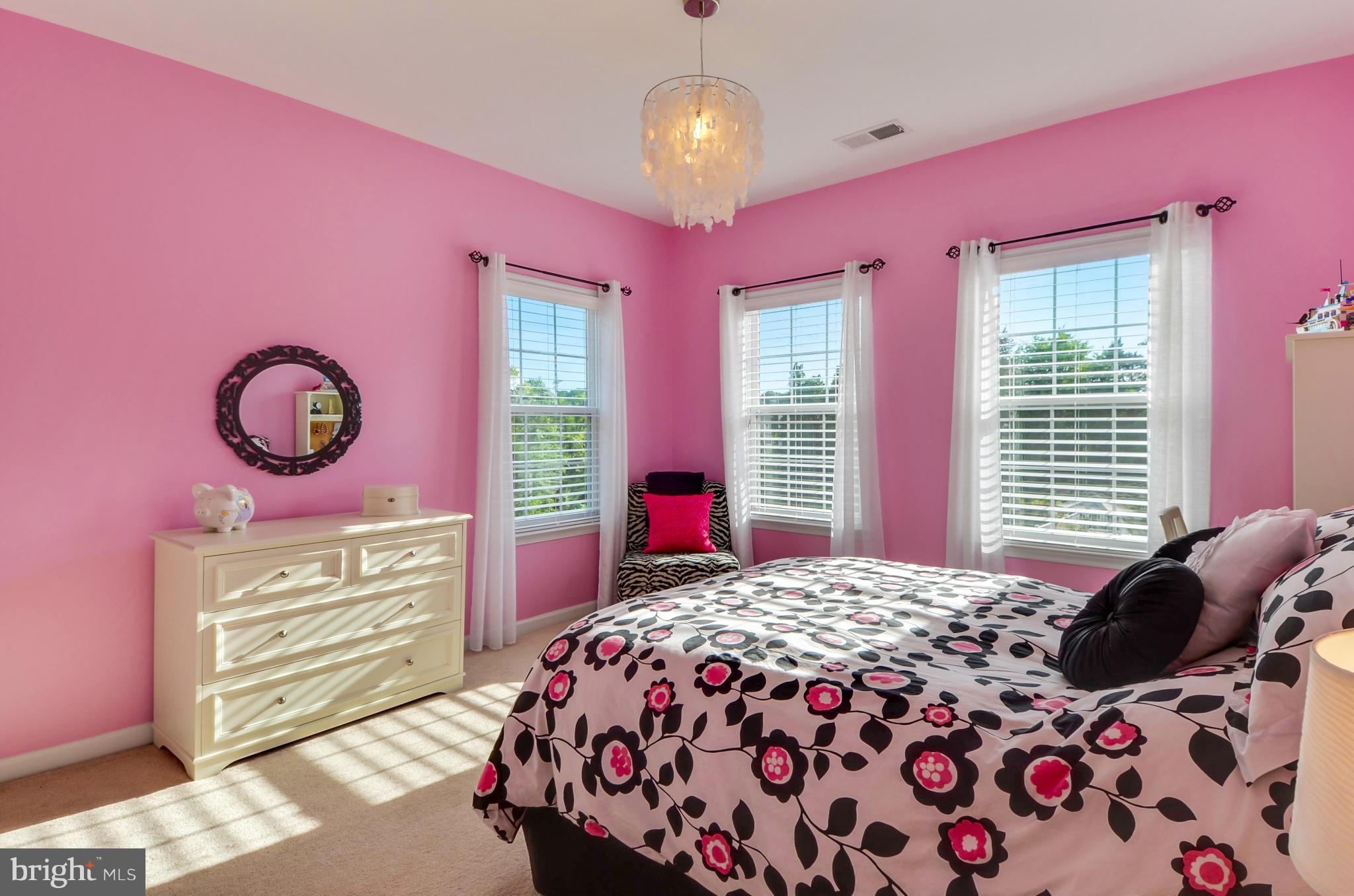 41953 Riding Mill Place Ashburn, VA 20148 - Photo 18 of 30 Bedroom